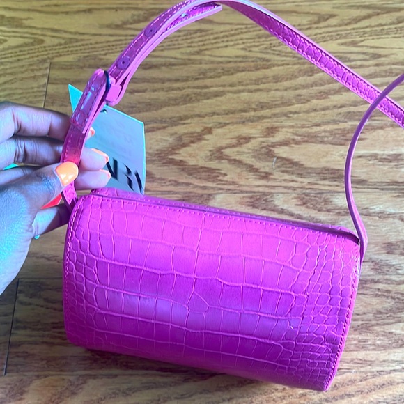 Zara Handbags - Brand new hot pink Zara bag